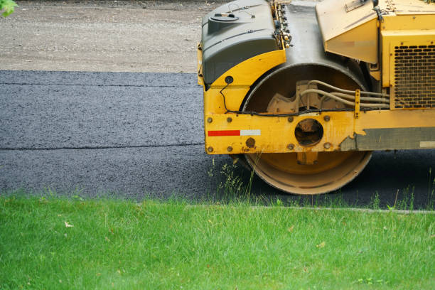 Best Residential Driveway Paver Services  in West Glendive, MT